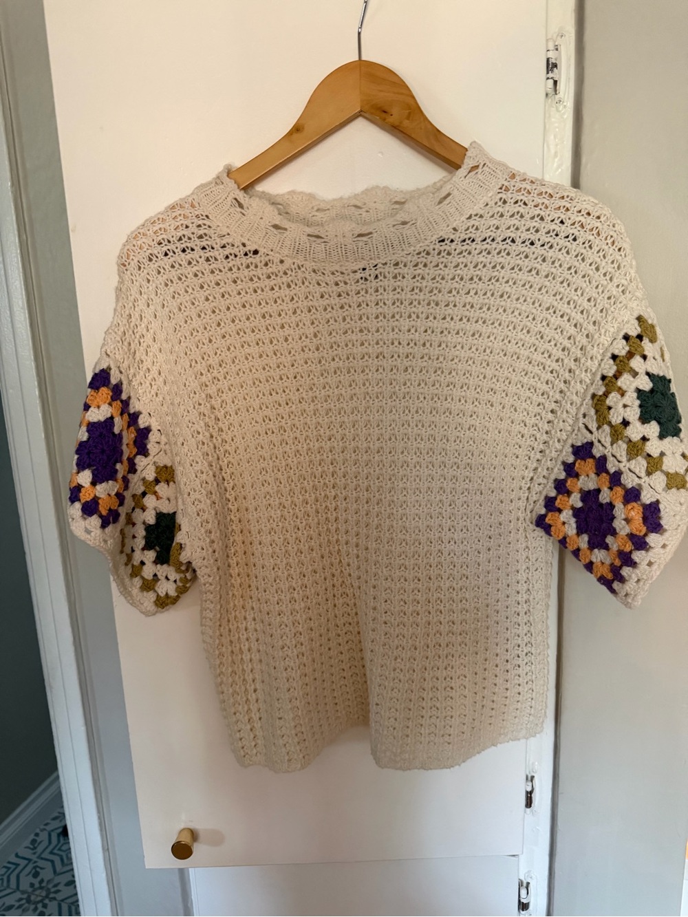Universal Thread Short-Sleeve Sweater Shirt with Colorblock Crochet Sleeves